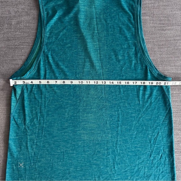 Lululemon Metal Vent Tech Muscle Tank Large - Picture 8 of 10
